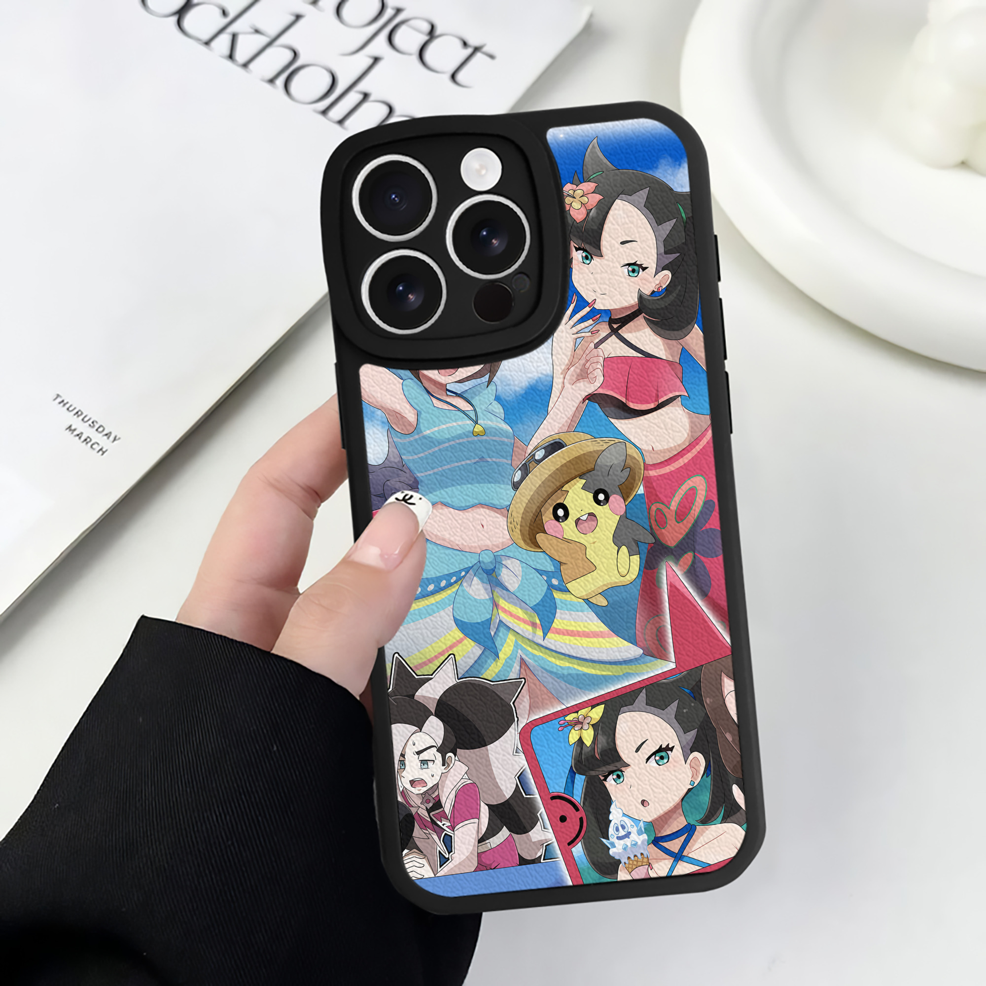 （画像用） ポケットモンスター Pokémon 【iPhone 16シリーズ対応】シリコンスマホケース（レザー調） 材質：シリコン